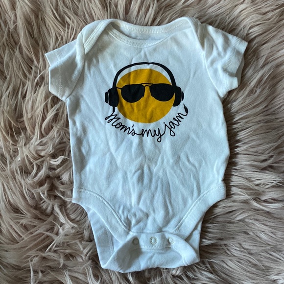 Moms My Jam - Picture 1 of 3